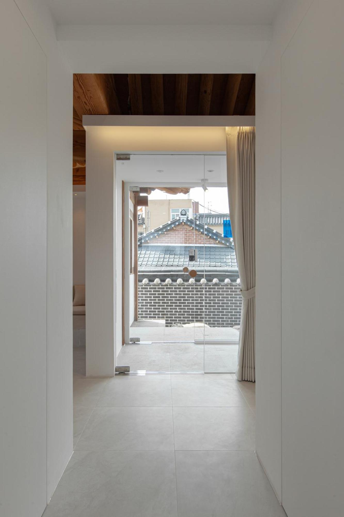 Cheong-Yeon, The Korean Traditional House Hanok In Jeonju Hanok Village Buitenkant foto